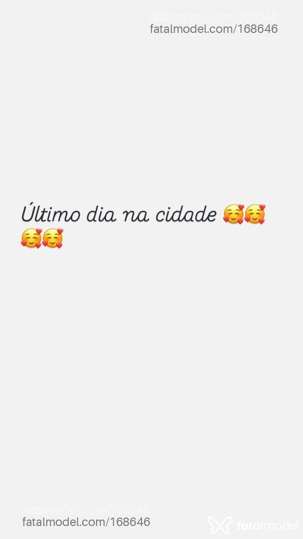 Acompanhante travesti com cabelo castanho de olhos castanhos - Agata Prado