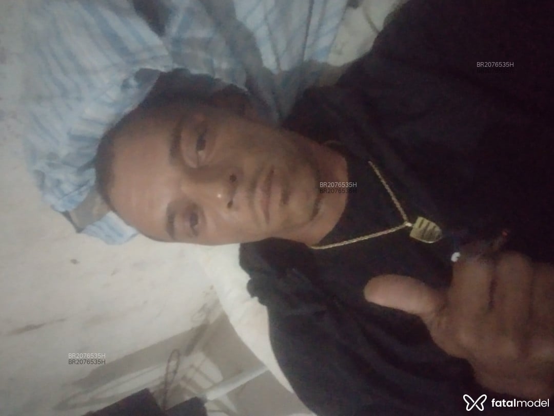 Acompanhante homem morena (o) de olhos pretos em Nova Iguaçu - Farias