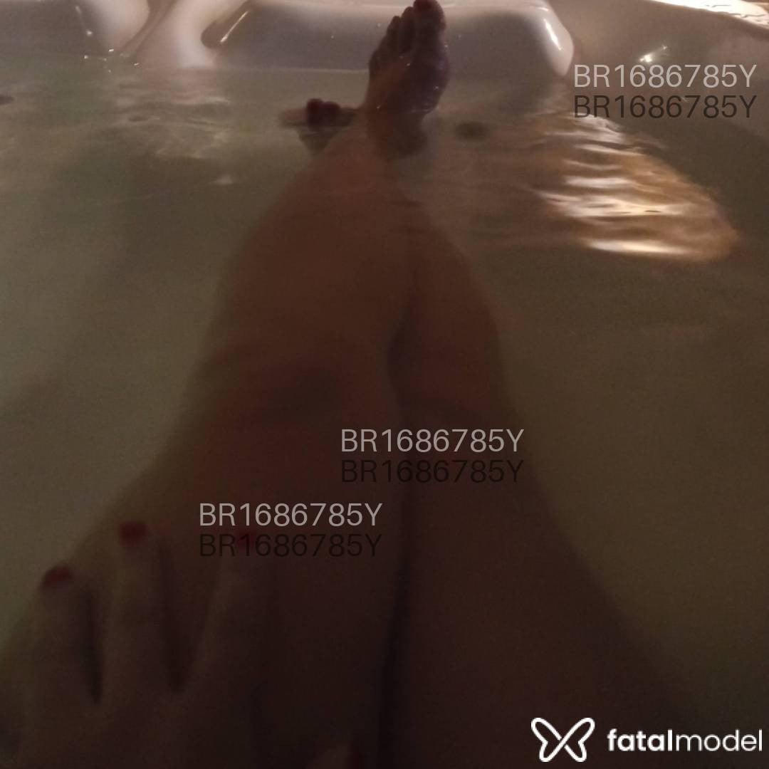 Acompanhante mulher morena (o) de olhos pretos em Pelotas Acompanhante mulher morena (o) de olhos pretos em Pelotas - Roberta Armani
