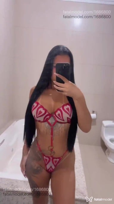 Acompanhante mulher morena (o) de olhos castanhos em Vitória da Conquista - Laura