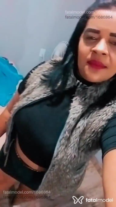 Acompanhante mulher morena (o) de olhos pretos em Lins Acompanhante mulher morena (o) de olhos pretos em Lins - Luana morena