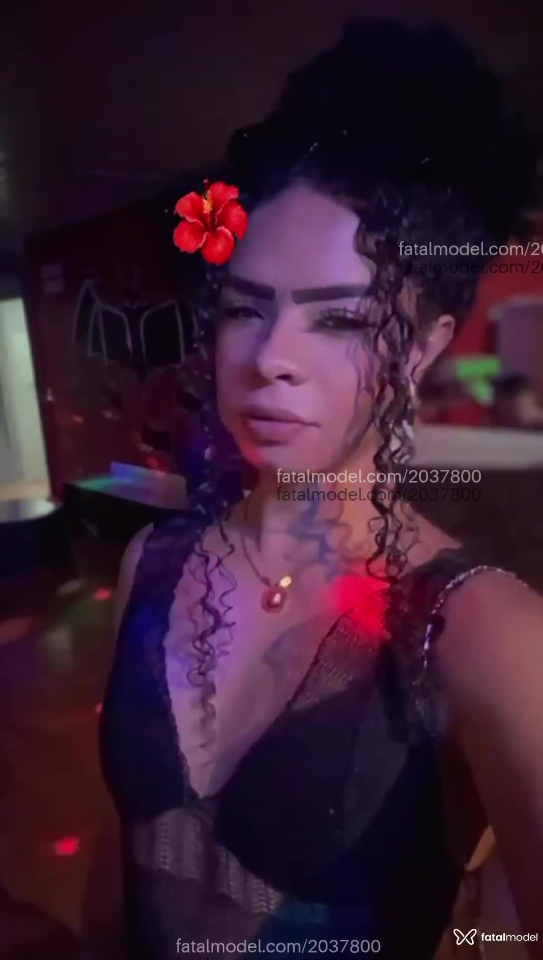 Acompanhante mulher trans morena (o) de olhos pretos em Cuiabá - Gabiih Salvatoriih