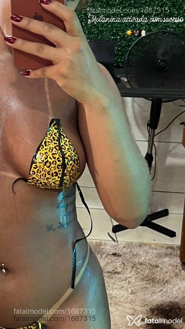 Acompanhante mulher morena (o) de olhos castanhos em Rio Verde - LylaMaria