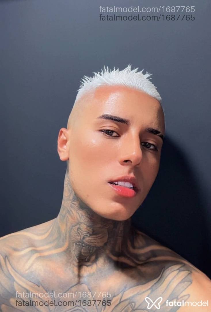 Acompanhante homem morena (o) de olhos castanhos em São Paulo - Lucas Spacer