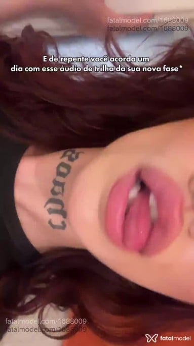 Acompanhante mulher trans ruiva (o) de olhos castanhos em São Paulo Acompanhante mulher trans ruiva (o) de olhos castanhos em São Paulo - Arya Santanna
