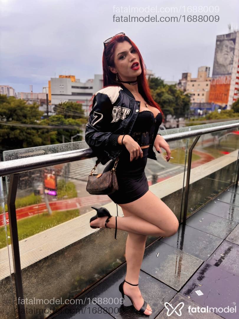 Acompanhante mulher trans ruiva (o) de olhos castanhos em São Paulo Acompanhante mulher trans ruiva (o) de olhos castanhos em São Paulo - Arya Santanna