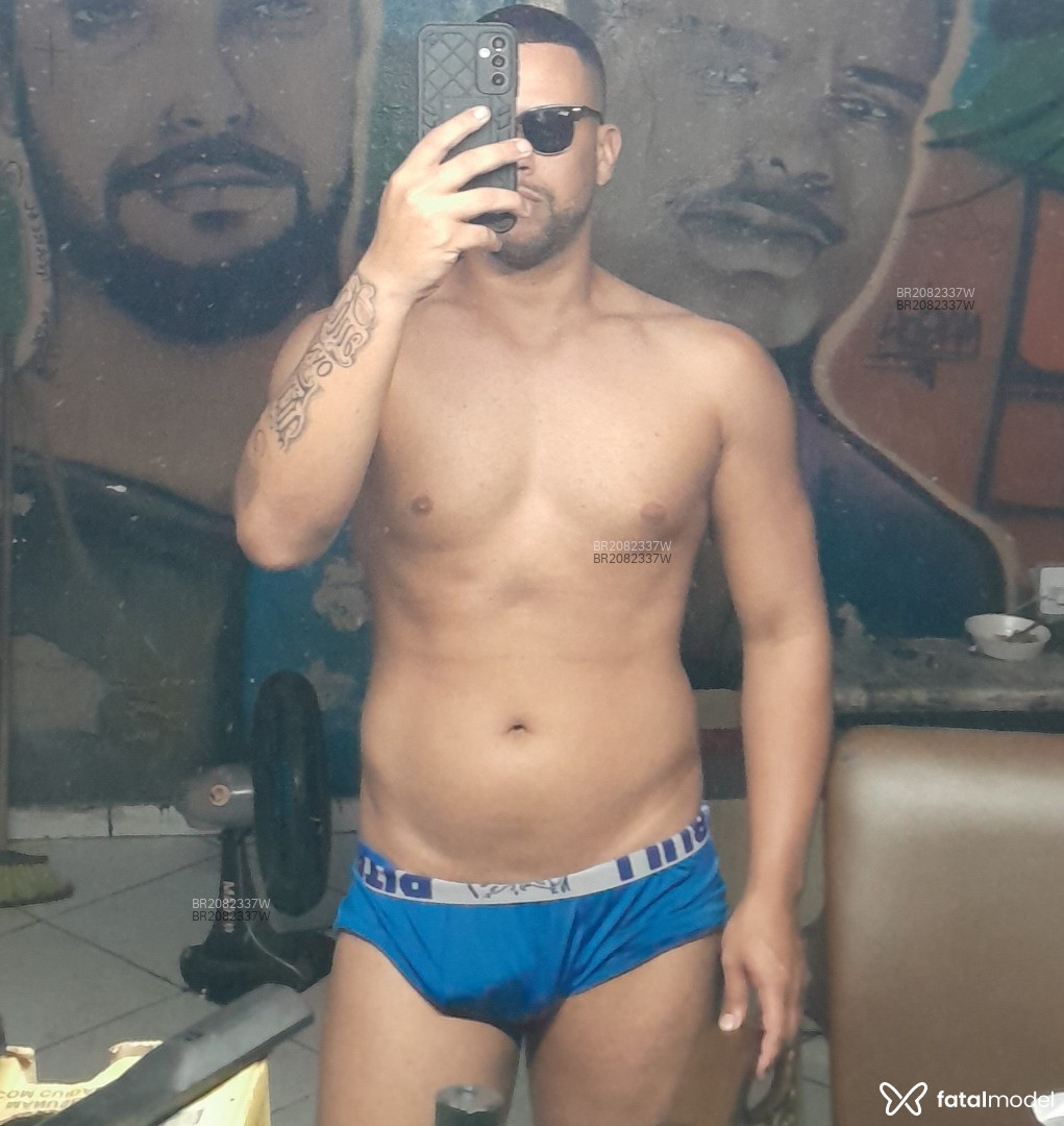 Acompanhante homem morena (o) de olhos verdes em Rio de Janeiro - Pedro Danilo