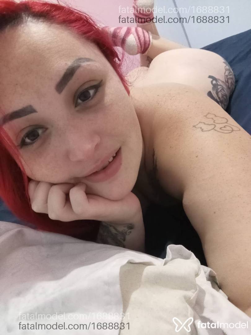 Acompanhante mulher ruiva (o) de olhos castanhos - Bruni santos