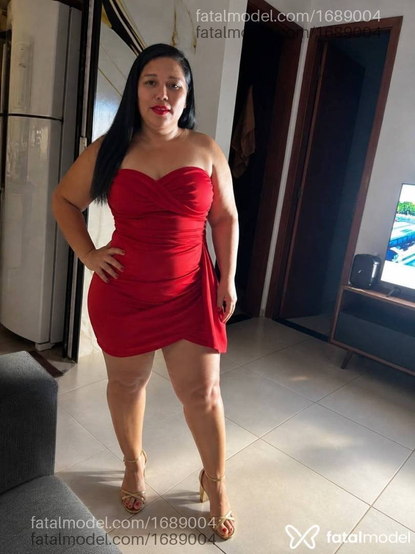 Acompanhante mulher morena (o) de olhos castanhos - ágata Soares