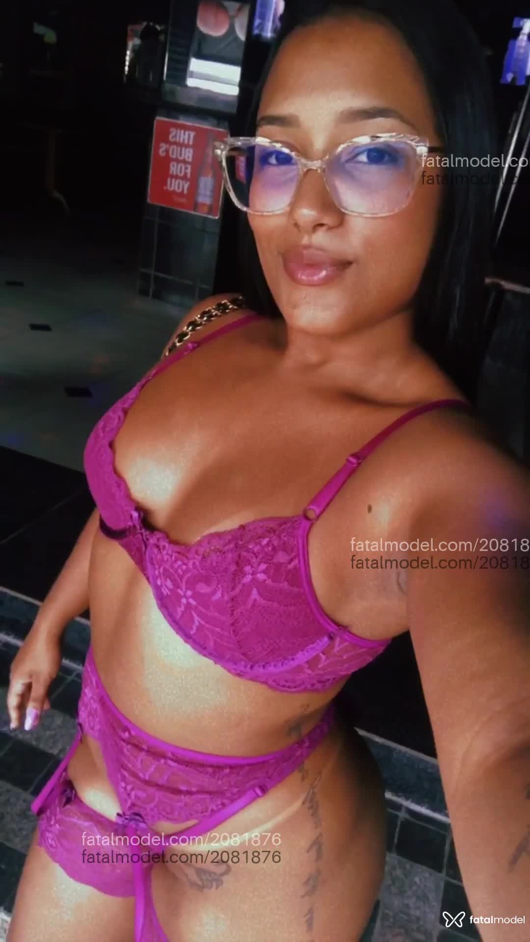 Acompanhante mulher morena (o) de olhos pretos em Rio de Janeiro - Laura