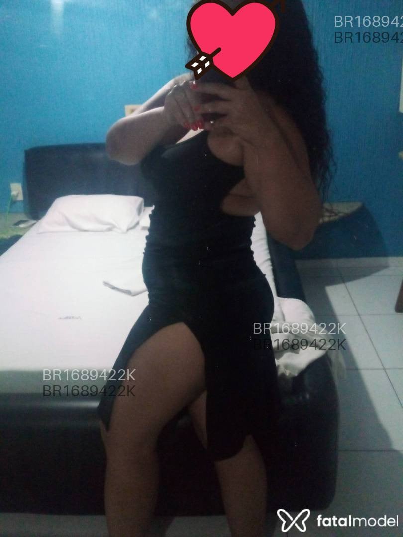 Acompanhante mulher com cabelo castanho de olhos castanhos em Salvador - Fabi Aylla