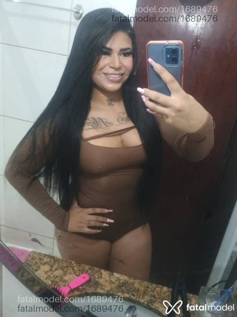 Acompanhante mulher morena (o) de olhos castanhos em Divinópolis Acompanhante mulher morena (o) de olhos castanhos em Divinópolis - Jade