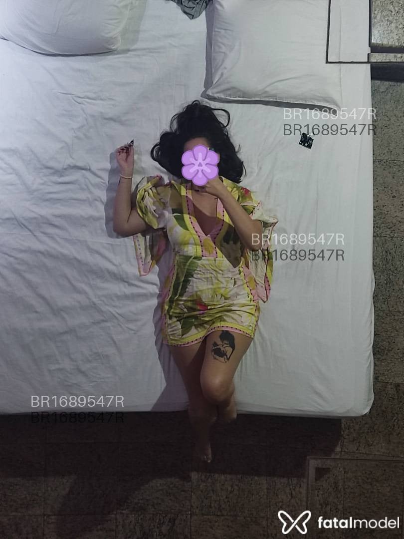 Acompanhante mulher com cabelo castanho de olhos castanhos em Belém - Nicolle