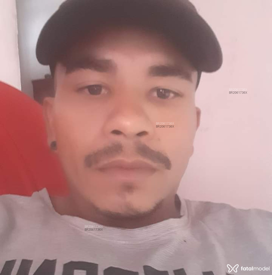 Acompanhante homem morena (o) de olhos pretos em Aparecida de Goiânia - Valcir Ramos