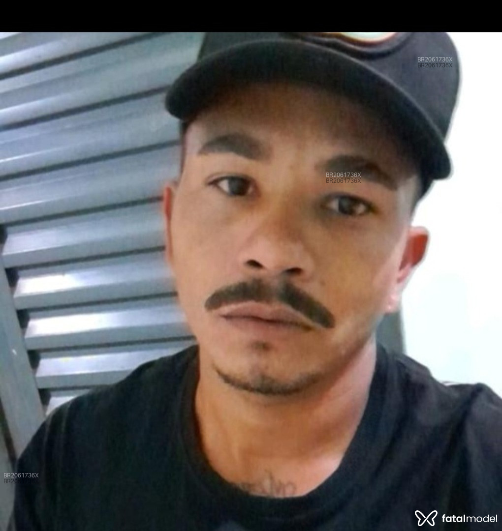 Acompanhante homem morena (o) de olhos pretos em Aparecida de Goiânia - Valcir Ramos