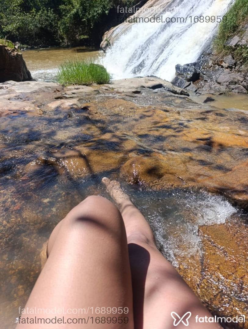 Acompanhante mulher morena (o) de olhos castanhos em Arcos Acompanhante mulher morena (o) de olhos castanhos em Arcos - Drih Sufirtinha