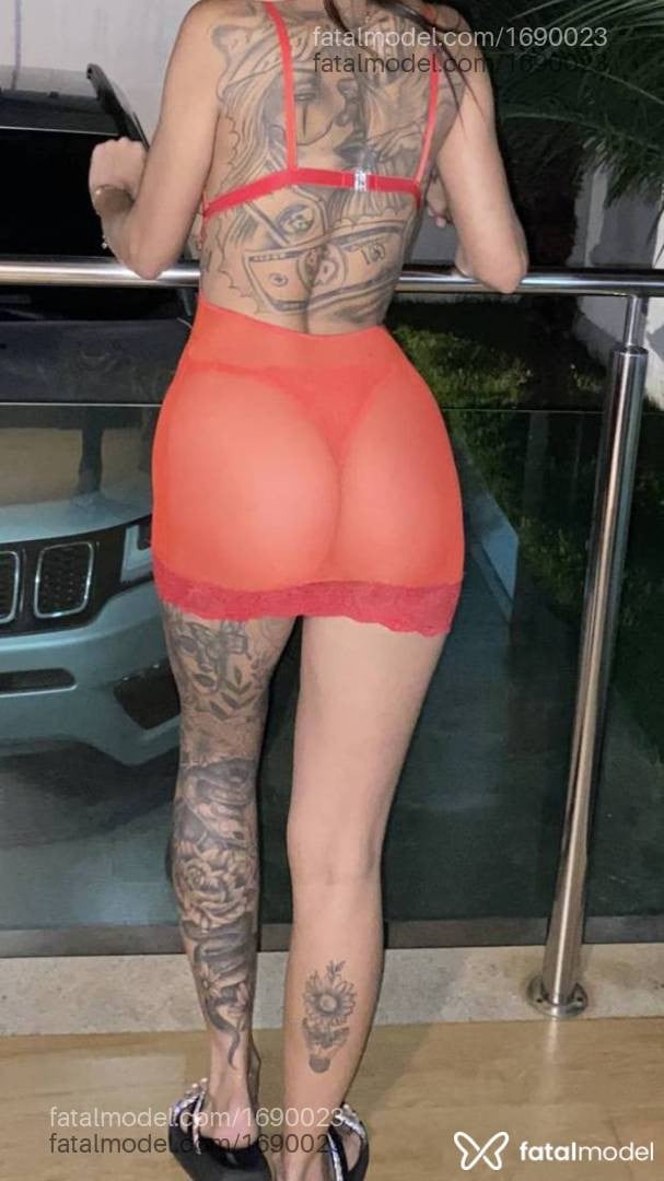 Acompanhante mulher com cabelo castanho de olhos castanhos em São João Del Rei - Mel Prado