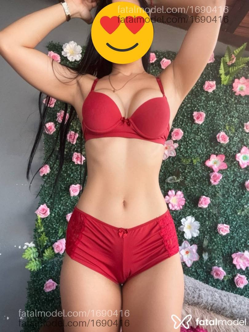 Acompanhante mulher morena (o) de olhos pretos em Vitória da Conquista - Thaís