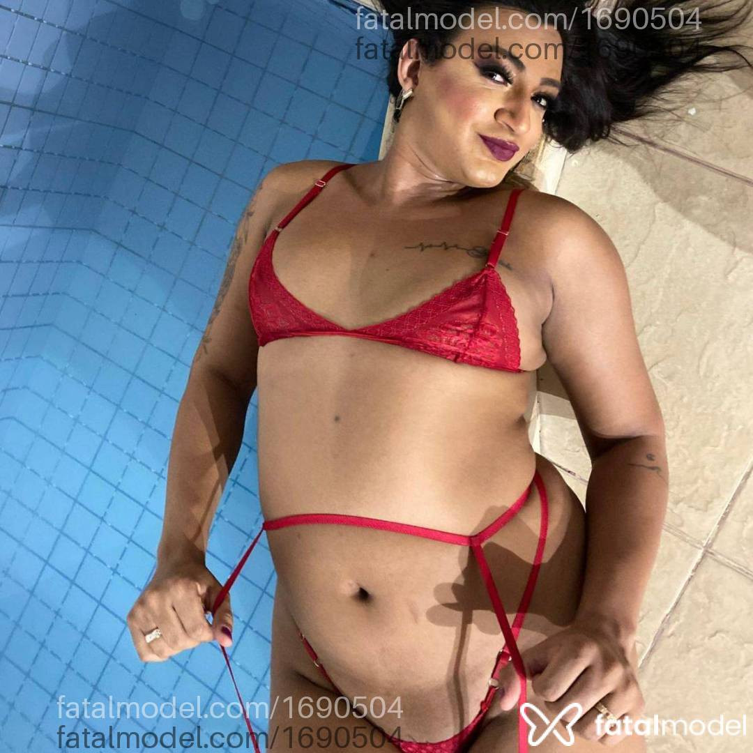 Acompanhante mulher trans morena (o) de olhos castanhos - Adryelle Sampaio Acompanhante mulher trans morena (o) de olhos castanhos - Adryelle Sampaio