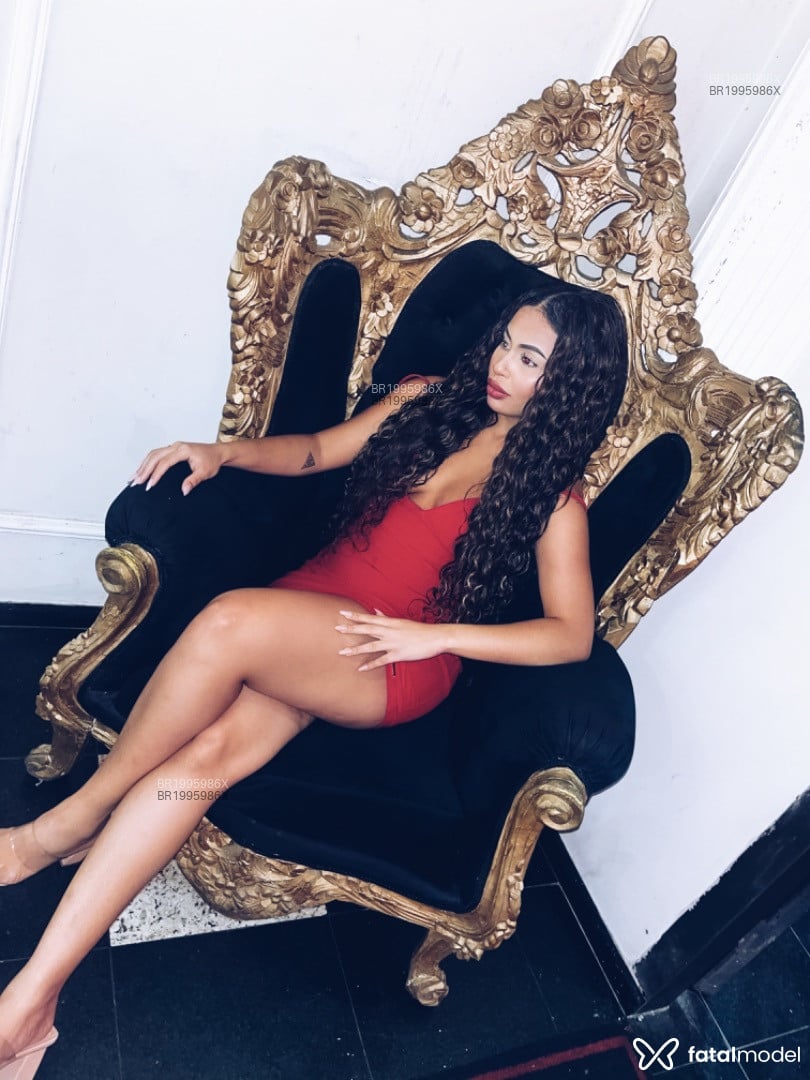 Acompanhante mulher morena (o) de olhos mel em São Paulo - Albuquerque