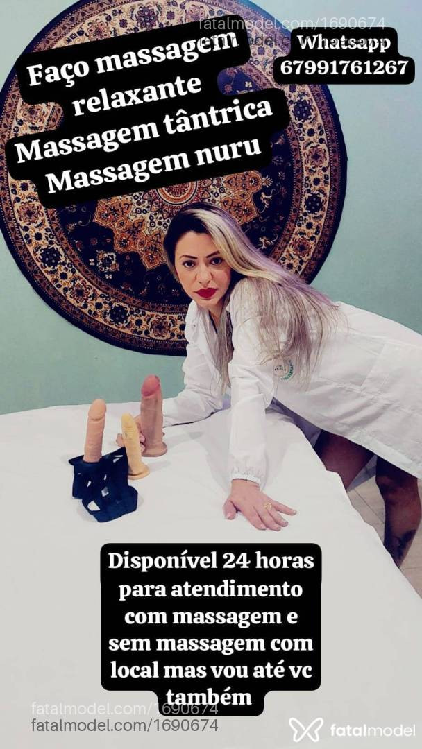 Acompanhante mulher loira (o) de olhos castanhos em Dourados - Gaby