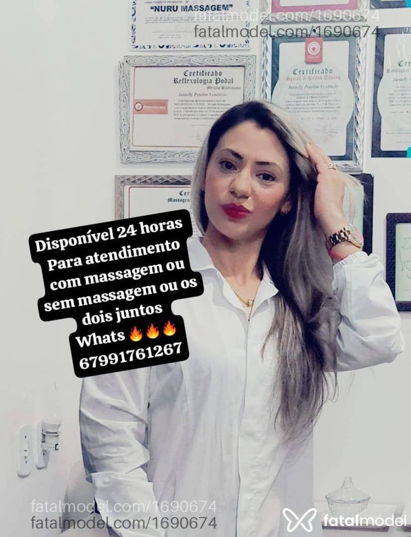 Acompanhante mulher loira (o) de olhos castanhos em Dourados - Gaby