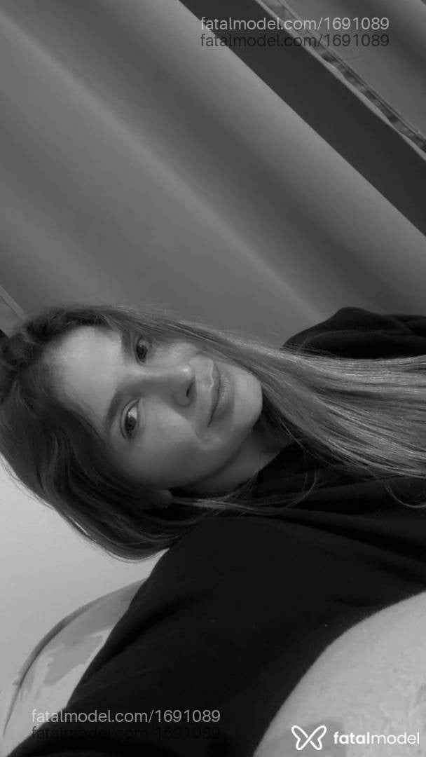 Acompanhante mulher ruiva (o) de olhos mel - Laraa