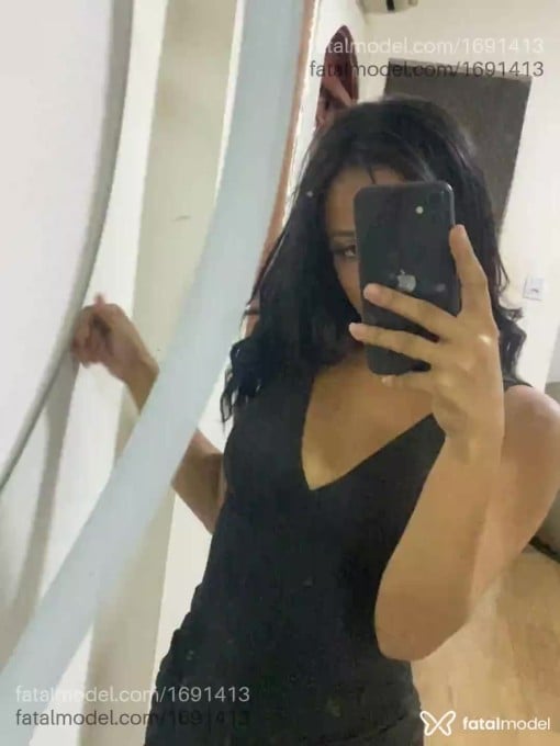 Acompanhante mulher morena (o) de olhos castanhos em Goiânia - Ysa