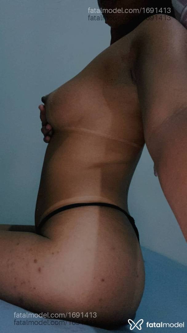 Acompanhante mulher morena (o) de olhos castanhos - Ysa
