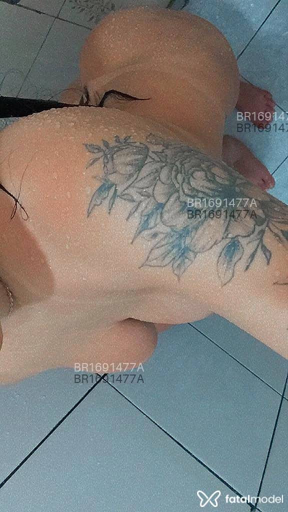 Acompanhante mulher morena (o) de olhos castanhos em Volta Redonda - Laura