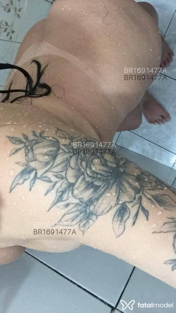 Acompanhante mulher morena (o) de olhos castanhos em Volta Redonda - Laura
