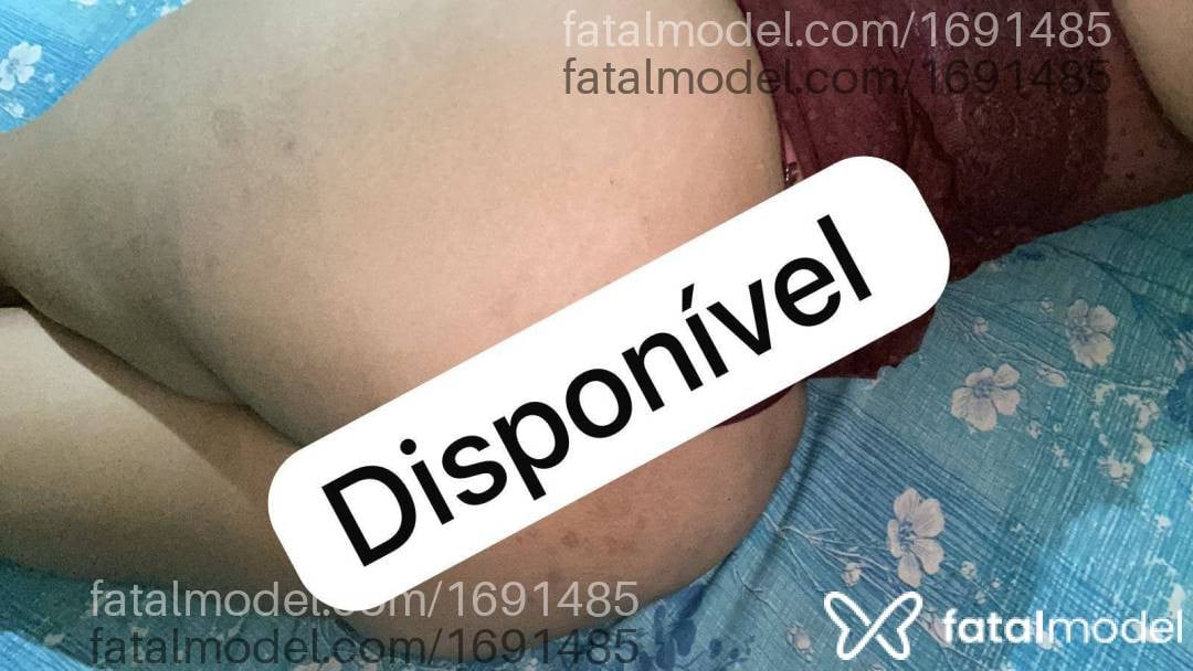 Acompanhante mulher loira (o) de olhos castanhos em Formosa - Belinha