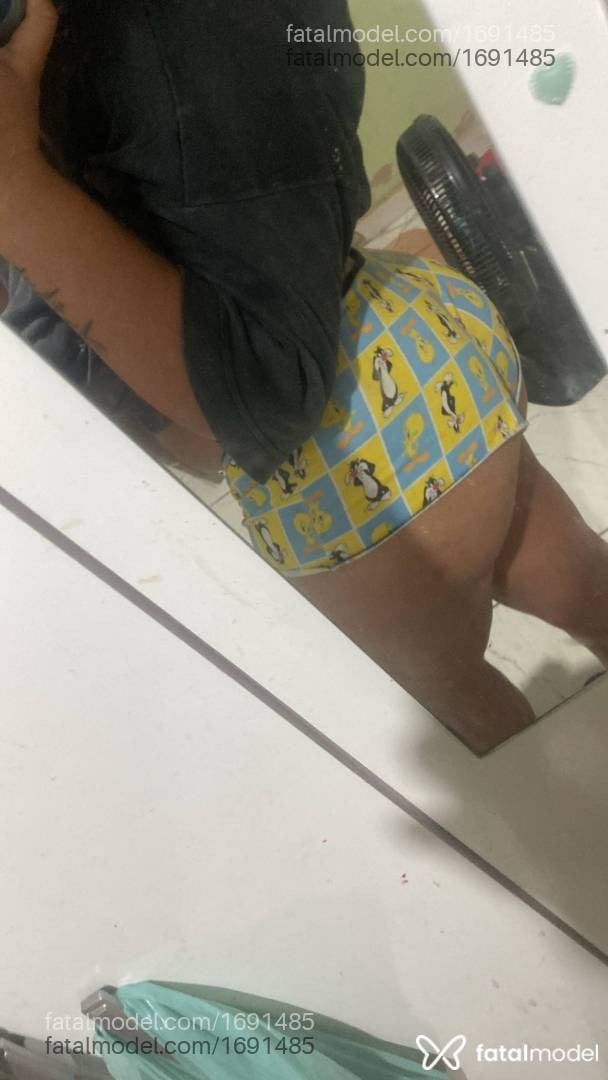 Acompanhante mulher loira (o) de olhos castanhos em Formosa - Belinha