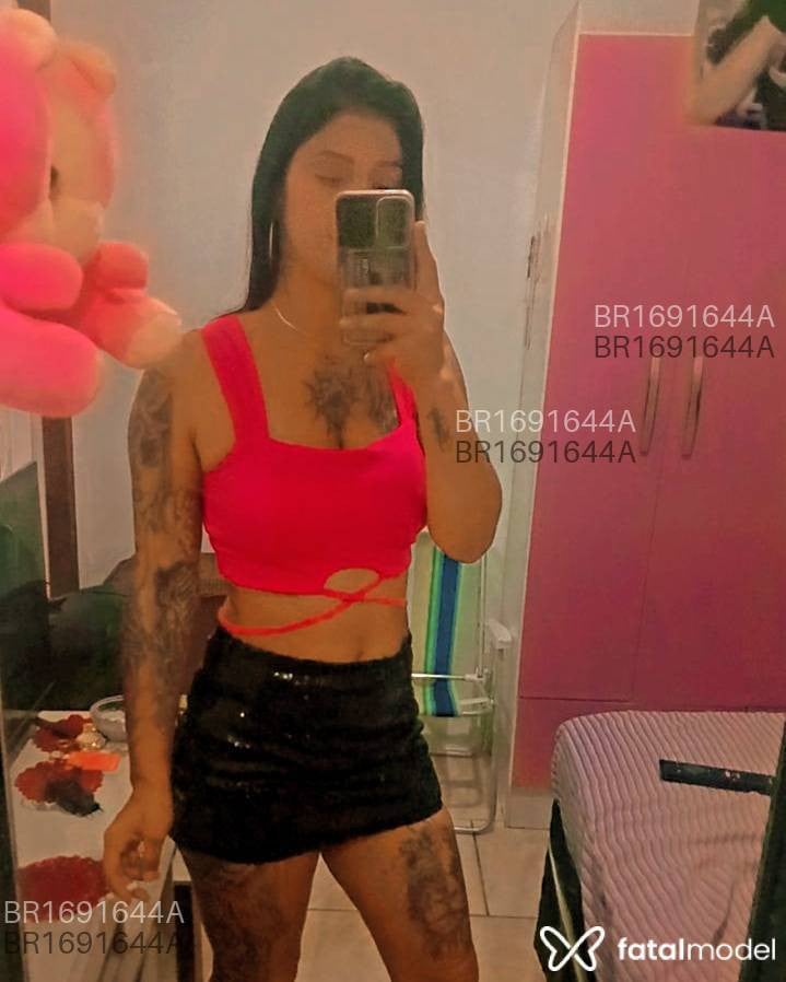 Acompanhante mulher morena (o) de olhos pretos em Imbé Acompanhante mulher morena (o) de olhos pretos em Imbé - Morena