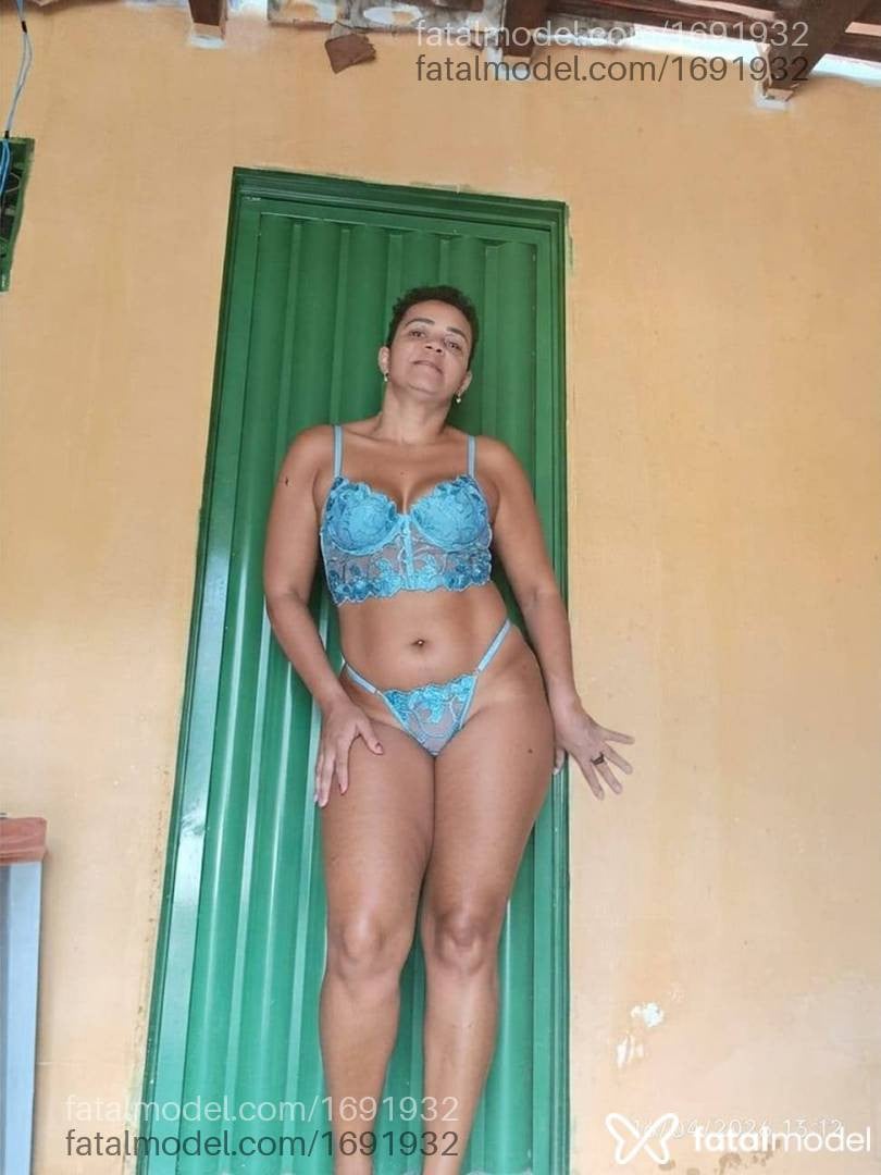 Acompanhante mulher morena (o) de olhos pretos em Rio Verde - PALOMA