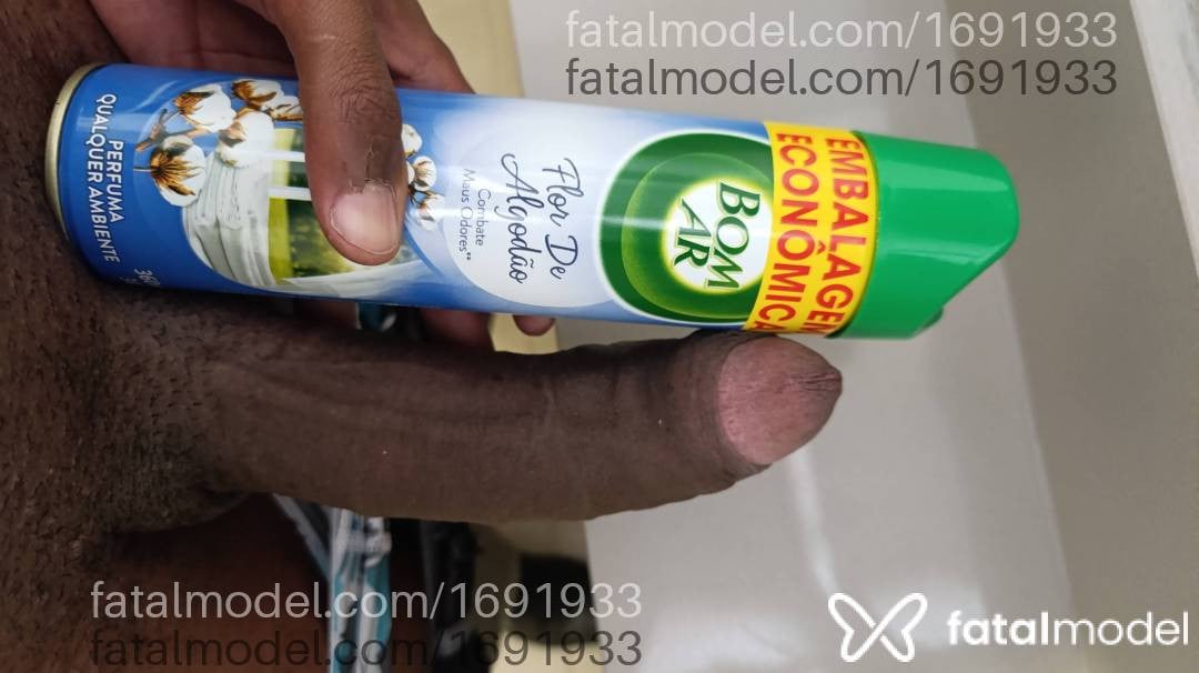 Acompanhante homem morena (o) de olhos pretos - Negoroludo