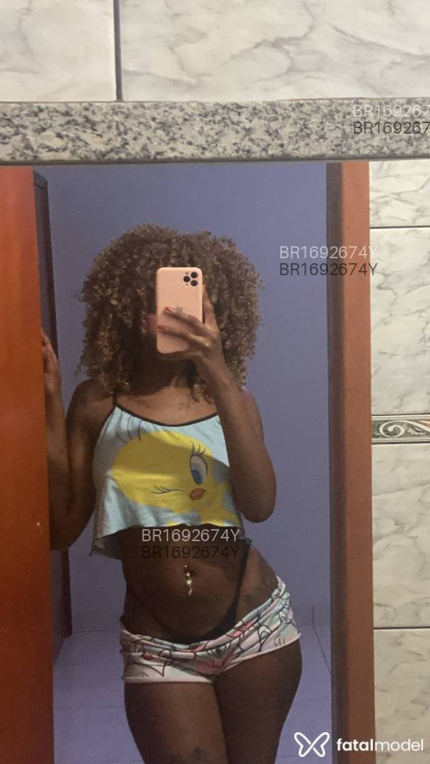 Acompanhante mulher loira (o) de olhos pretos em Rio Verde - Jessyca
