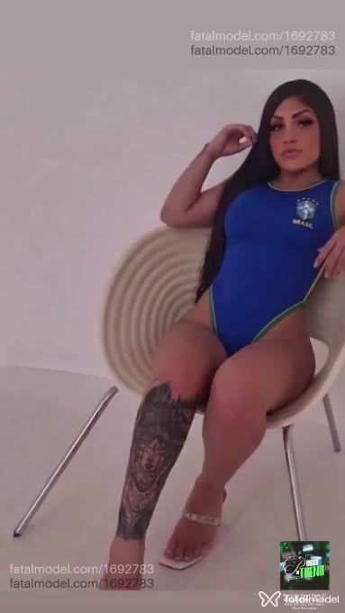 Acompanhante mulher morena (o) de olhos castanhos em Joinville Acompanhante mulher morena (o) de olhos castanhos em Joinville - Rayssa Ferrari