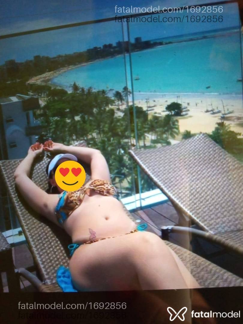 Acompanhante mulher morena (o) de olhos pretos em Jaú Acompanhante mulher morena (o) de olhos pretos em Jaú - Vitória Lins