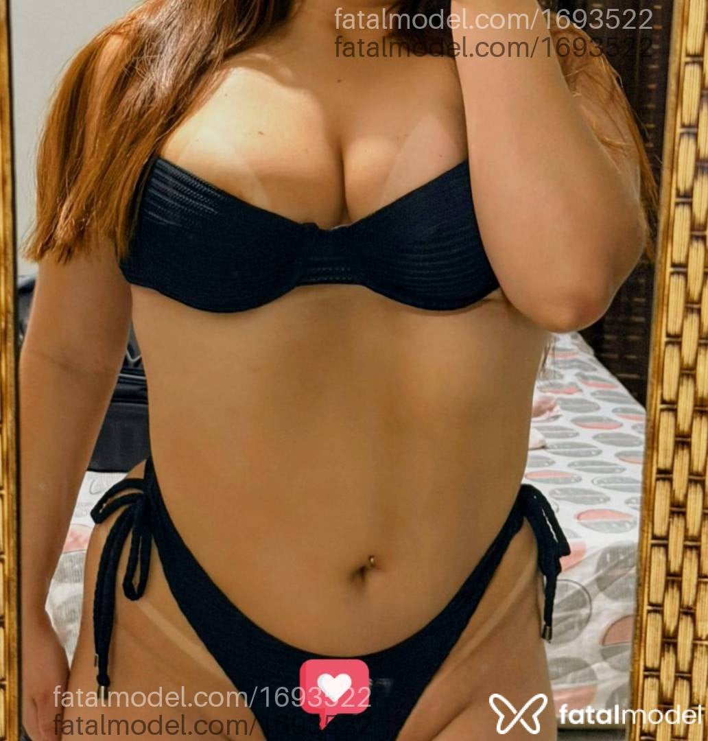 Acompanhante mulher ruiva (o) de olhos castanhos - Clara