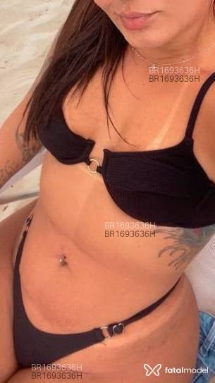 Acompanhante mulher com cabelo castanho de olhos castanhos em Panorama Acompanhante mulher com cabelo castanho de olhos castanhos em Panorama - Ana