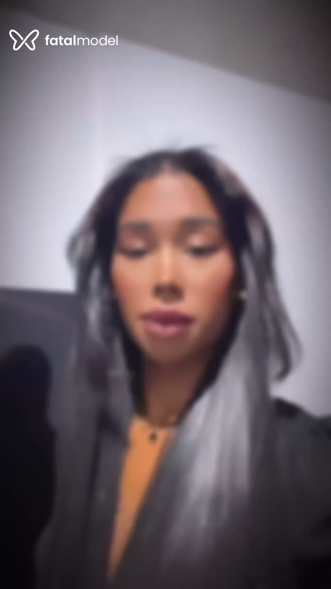 Acompanhante mulher trans com cabelo castanho de olhos castanhos em Chapecó - Bia Lopess