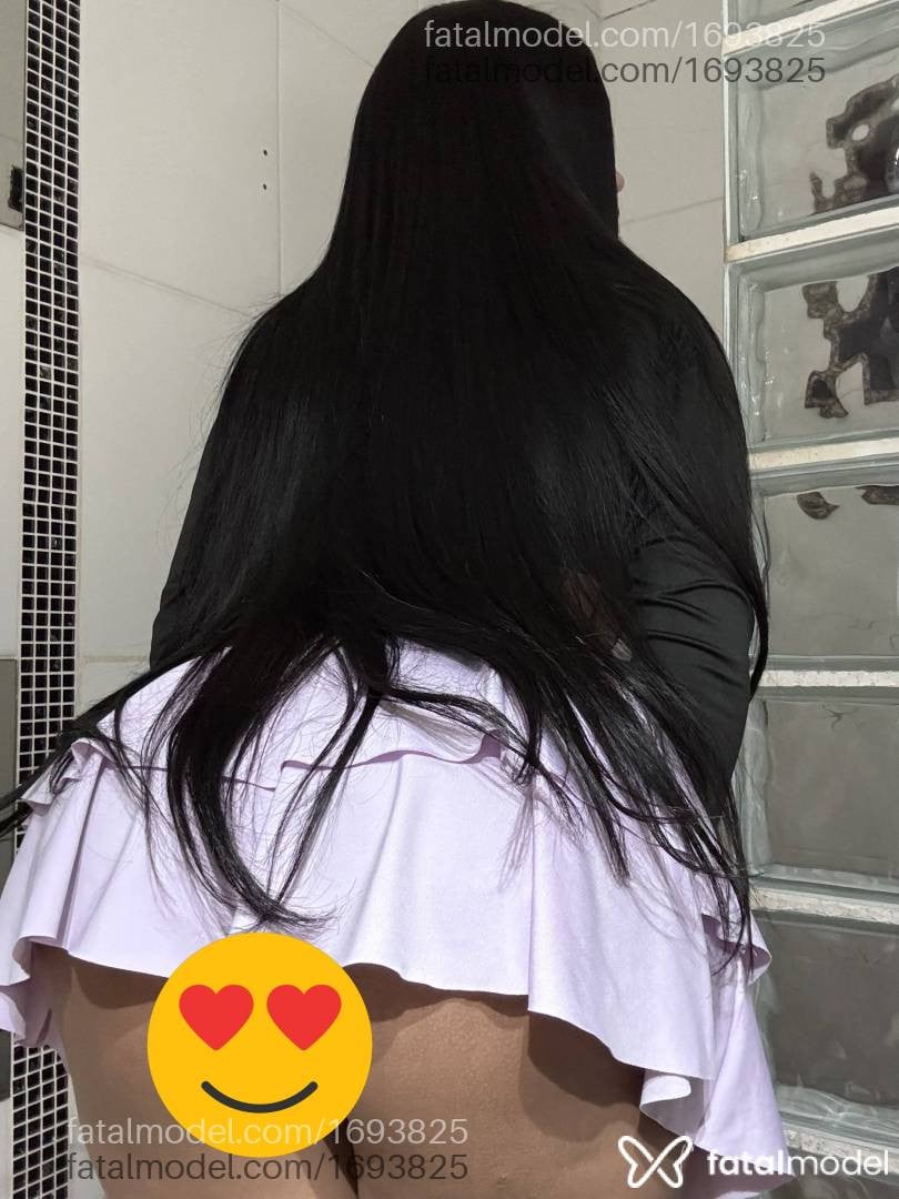 Acompanhante mulher morena (o) de olhos castanhos - ágata