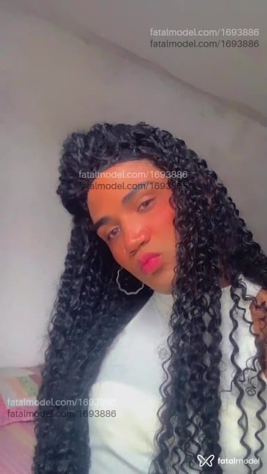 Acompanhante mulher trans morena (o) de olhos pretos - Maiara Lis Acompanhante mulher trans morena (o) de olhos pretos - Maiara Lis