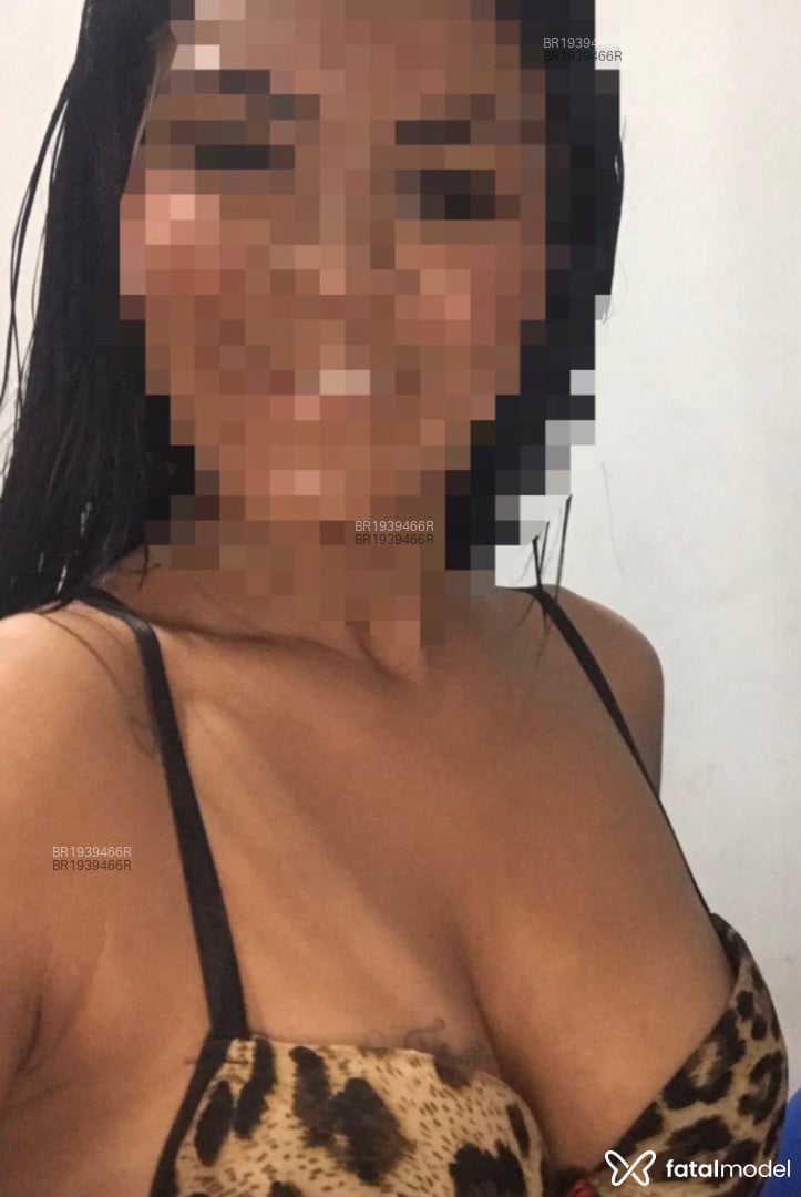 Acompanhante mulher morena (o) de olhos castanhos em Salvador - Natiely