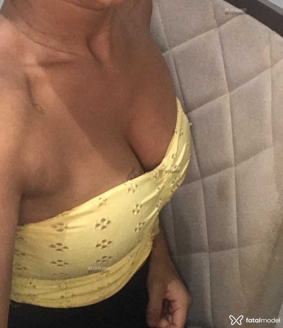 Acompanhante mulher morena (o) de olhos castanhos em Salvador - Natiely