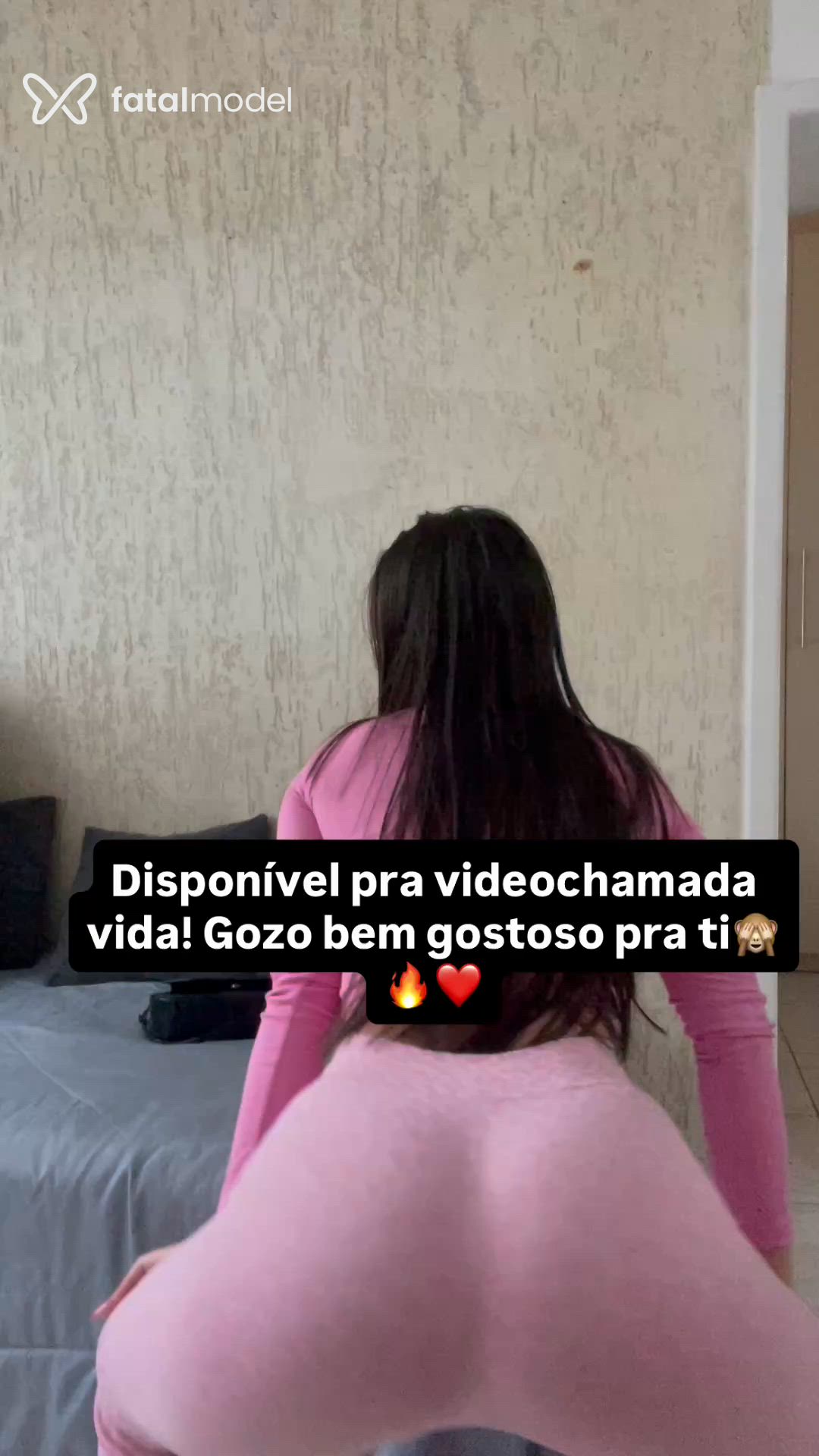 Acompanhante mulher com cabelo castanho de olhos verdes - Ana Júlia Acompanhante mulher com cabelo castanho de olhos verdes - Ana Júlia