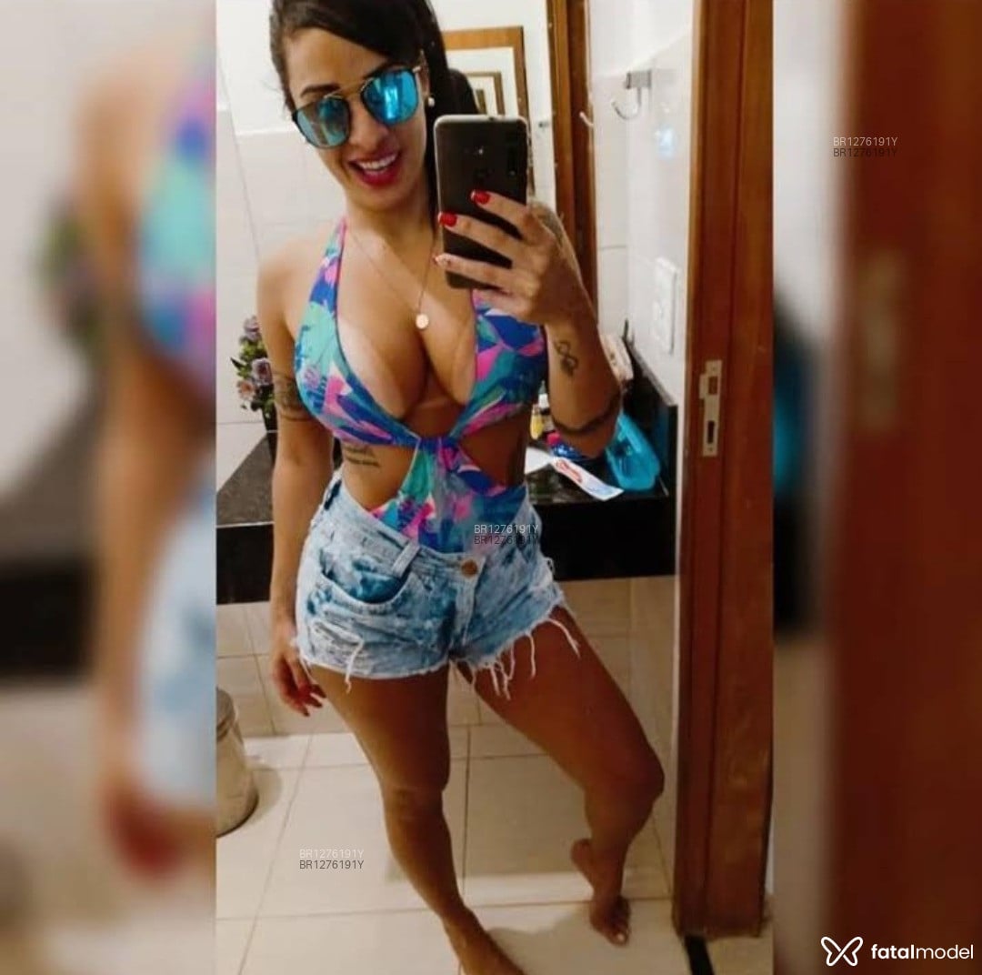 Acompanhante mulher com cabelo castanho de olhos mel em Ribeirão Preto Acompanhante mulher com cabelo castanho de olhos mel em Ribeirão Preto - Melissa Mendes