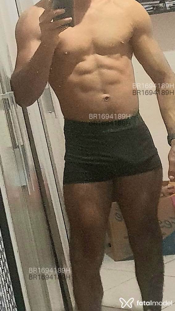 Acompanhante homem morena (o) de olhos castanhos em Florianópolis - Jack Willis