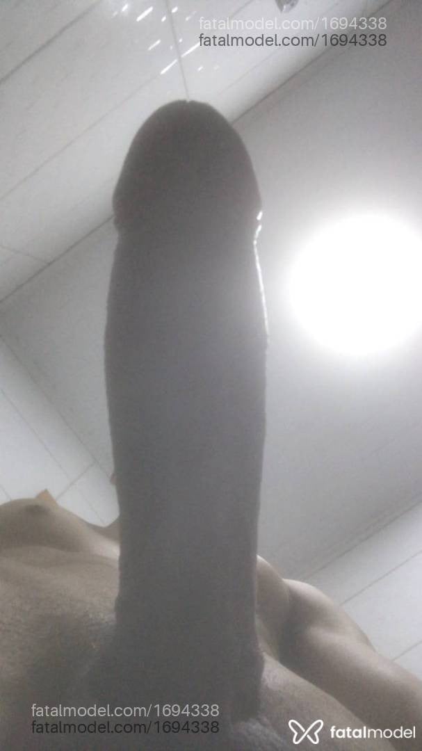 Acompanhante homem morena (o) de olhos castanhos em Estância Velha Acompanhante homem morena (o) de olhos castanhos em Estância Velha - Hugo Padilha